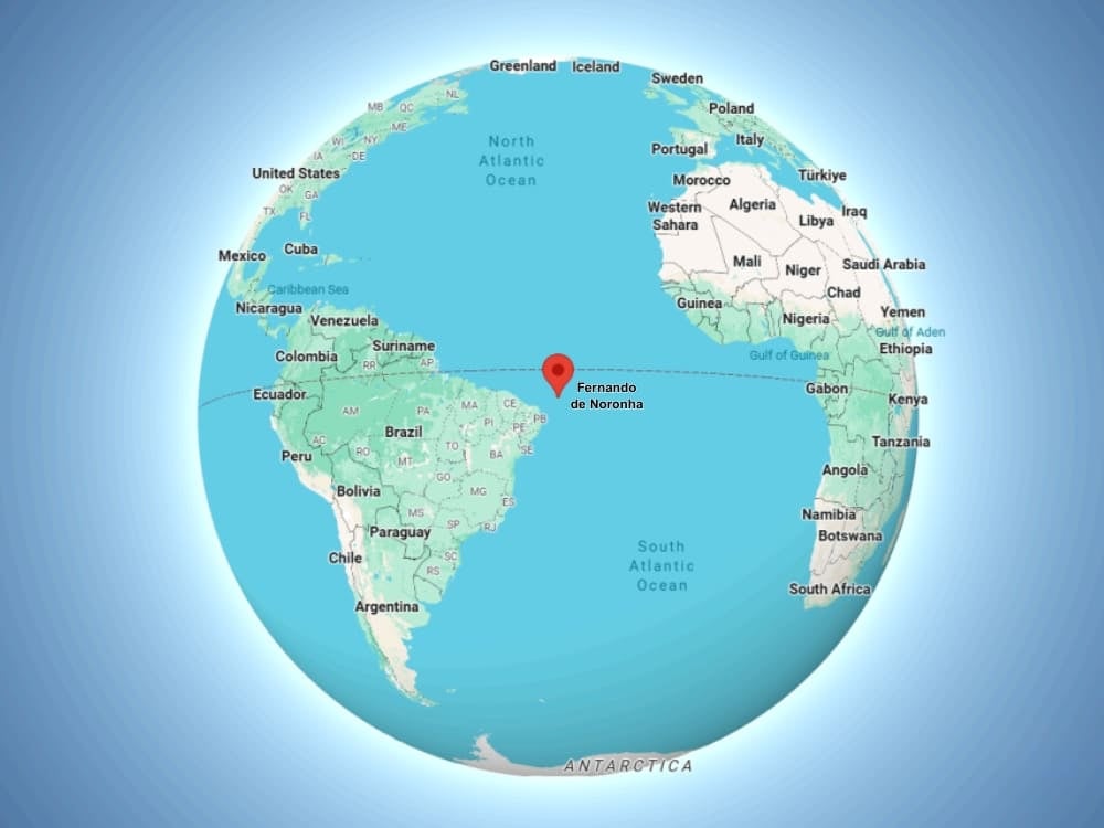 Fernando de Noronha is near to Africa Fernando de Noronha is near to Africa