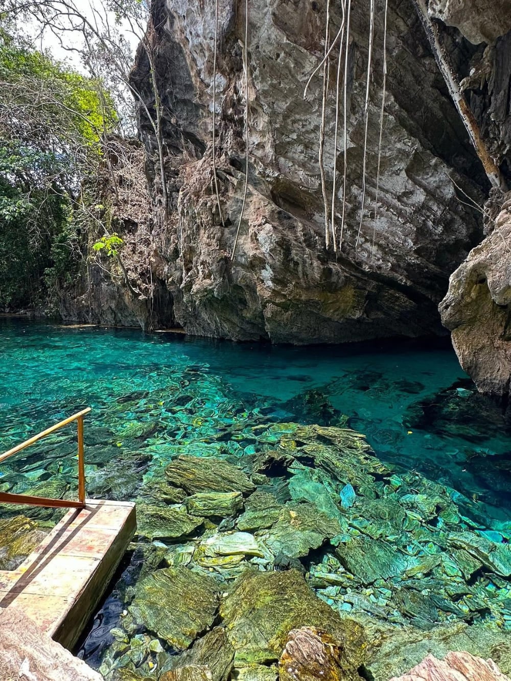 The crystal-clear blue waters of the Japanese Lagoon surrounded by rocky cliffs in Pindorama do Tocantins. The crystal-clear blue waters of the Japanese Lagoon surrounded by rocky cliffs in Pindorama do Tocantins.