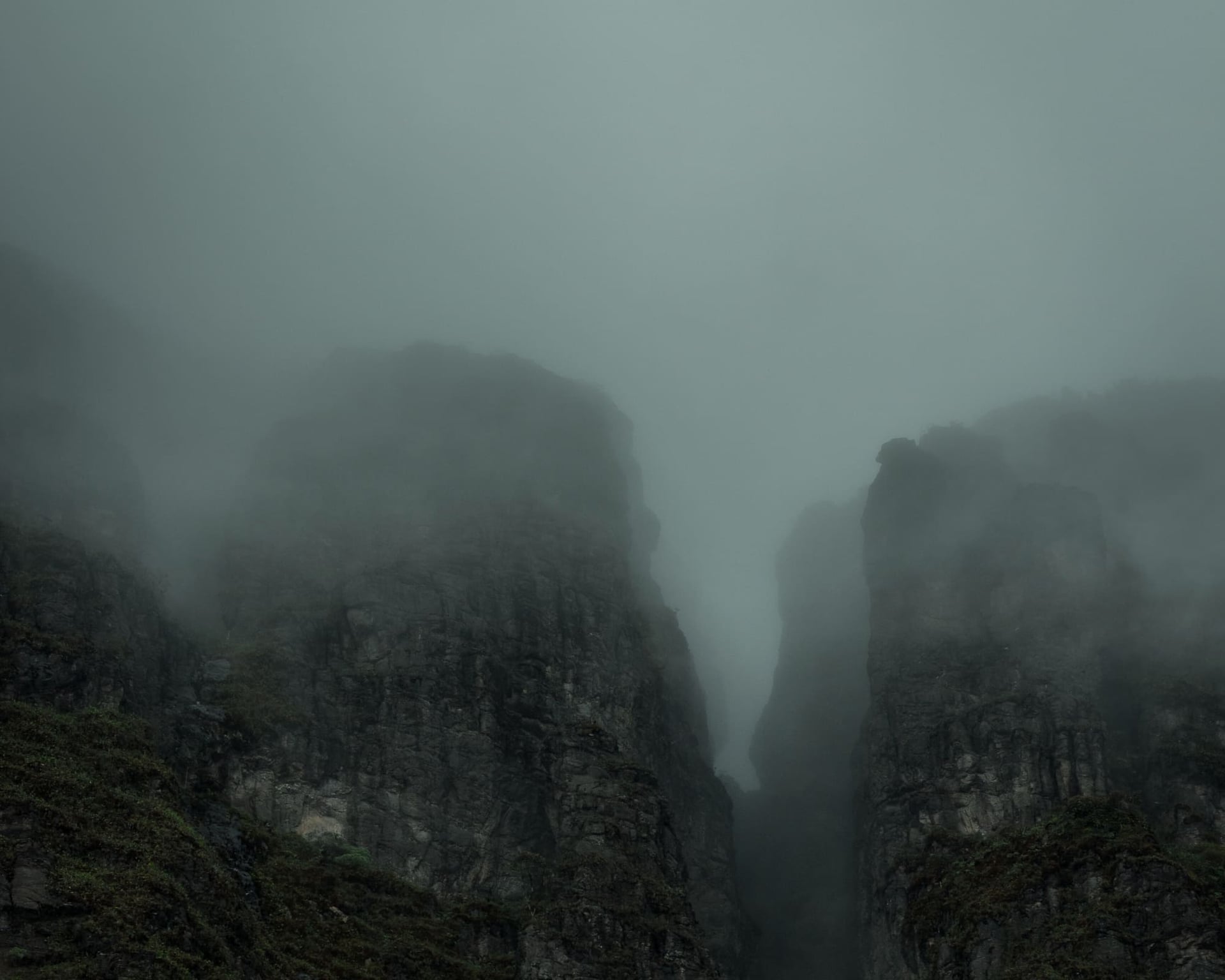 10 Facts about Pico da Neblina in the Amazon, Brazil 10 Facts about Pico da Neblina in the Amazon, Brazil
